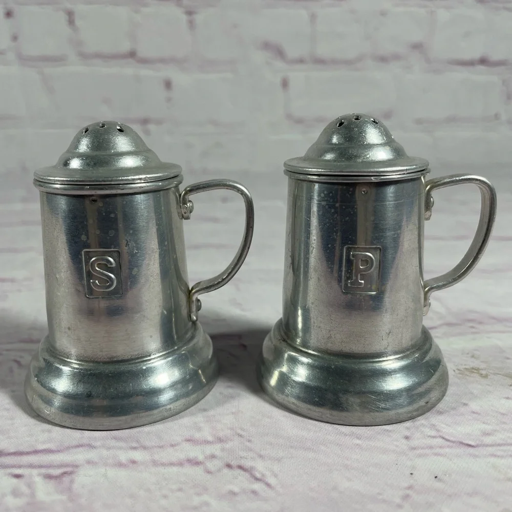 Vintage Metal Beer Stein Salt and Pepper Shaker Set Aluminum Hong Kong